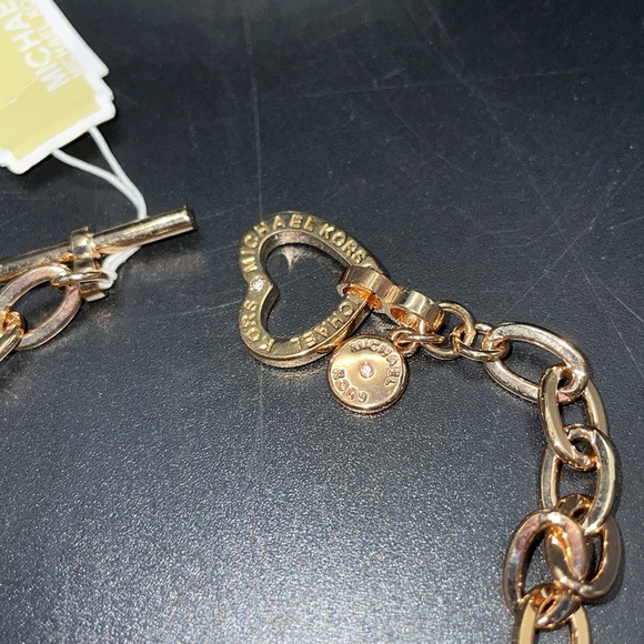 MK Heart Toggle Chain Bracelet - Picture 2 of 4
